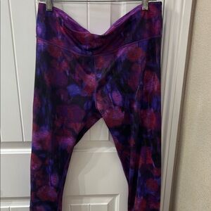 Stylish Reversible Purple and Red Leggings, you can wear either pattern